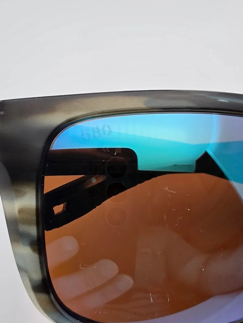 Costa Del Mar Broadbill Matte Reef Frame Polarized 580G Green Mirror Sunglasses